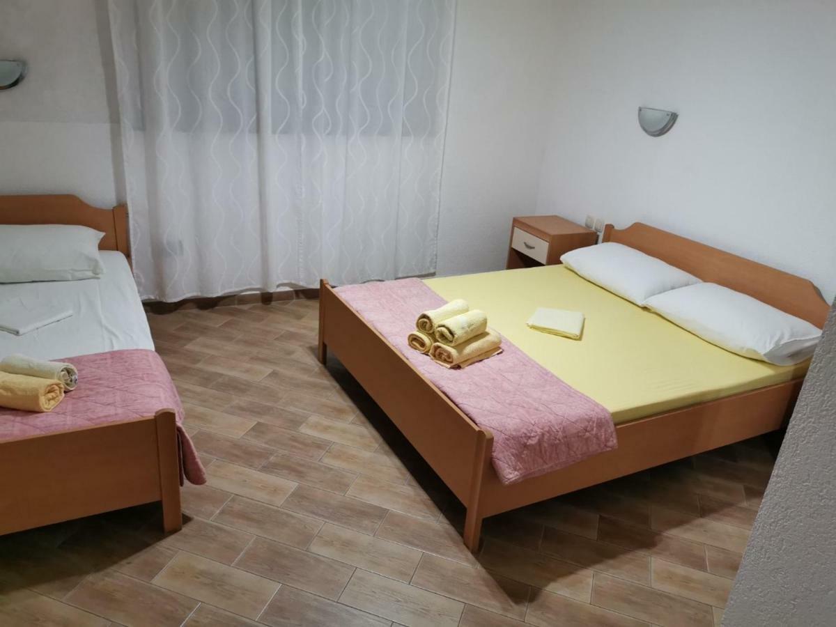 Apartment Tone & Tonica