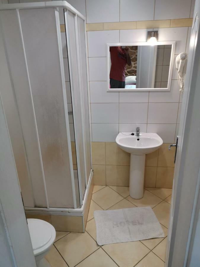 Apartment Tone & Tonica
